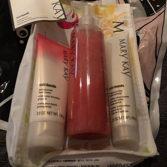 Mary Kay Makeup Mary Kay Satin Hands Pomegranate Poshmark